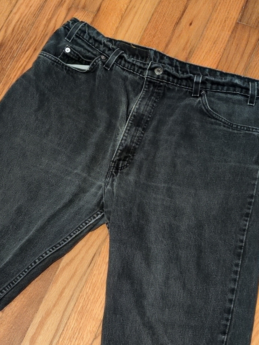 VTG Levi’s 550 Orange Tab Made in USA Relaxed Tapered Black 40x30 (Fits 38x29)